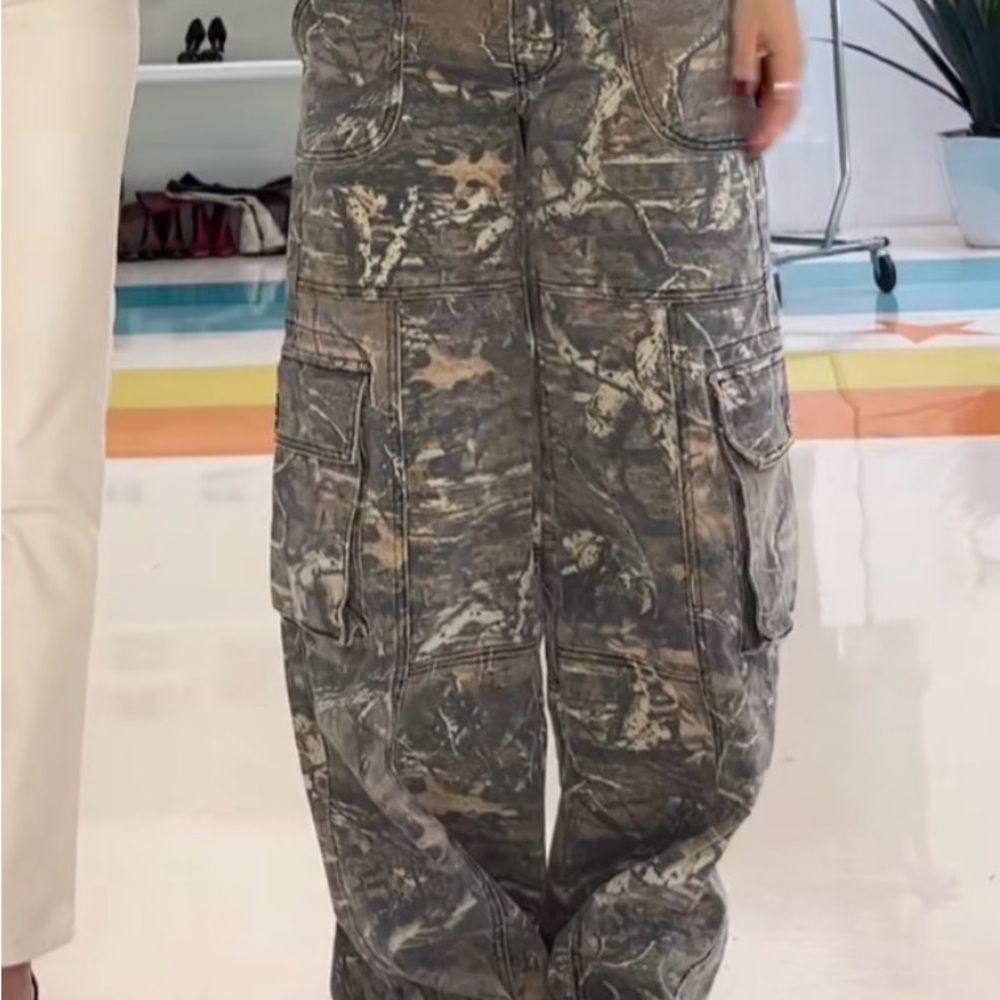 Revice Amelia Oakland Camo low rise jeans